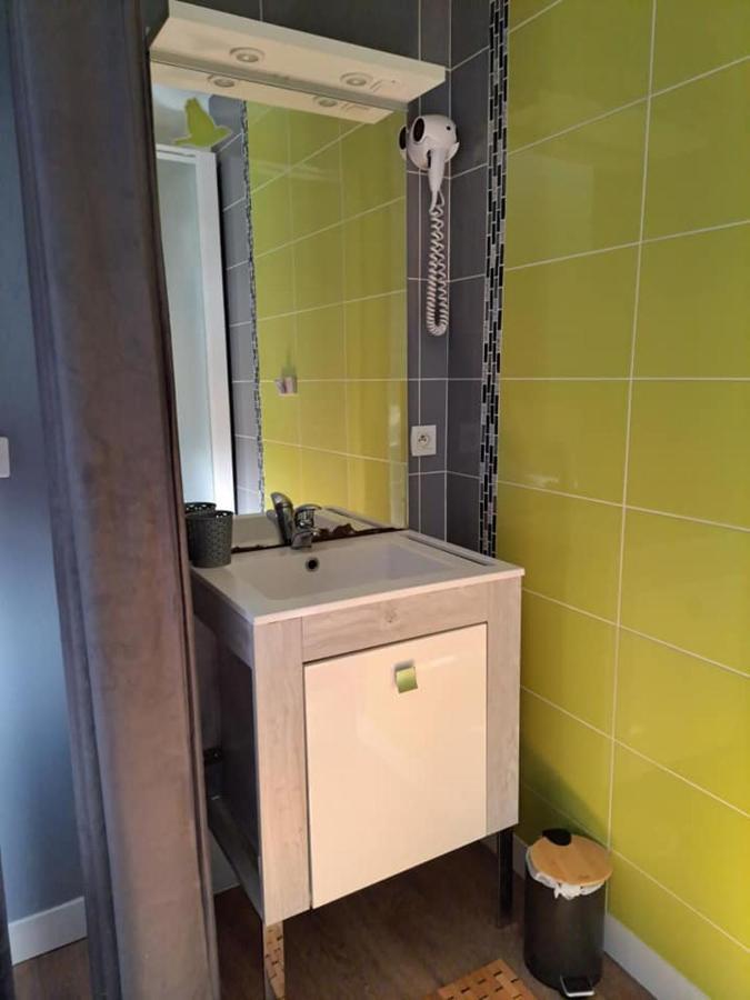 Le Petit Pecheur Hotel Saint-Florent-le-Vieil Luaran gambar