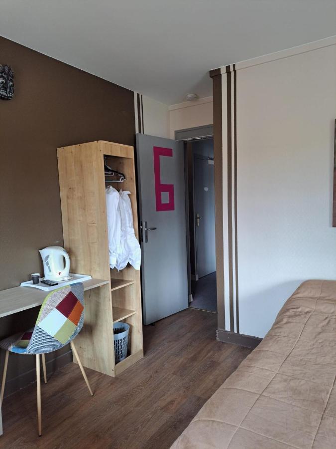 Le Petit Pecheur Hotel Saint-Florent-le-Vieil Luaran gambar